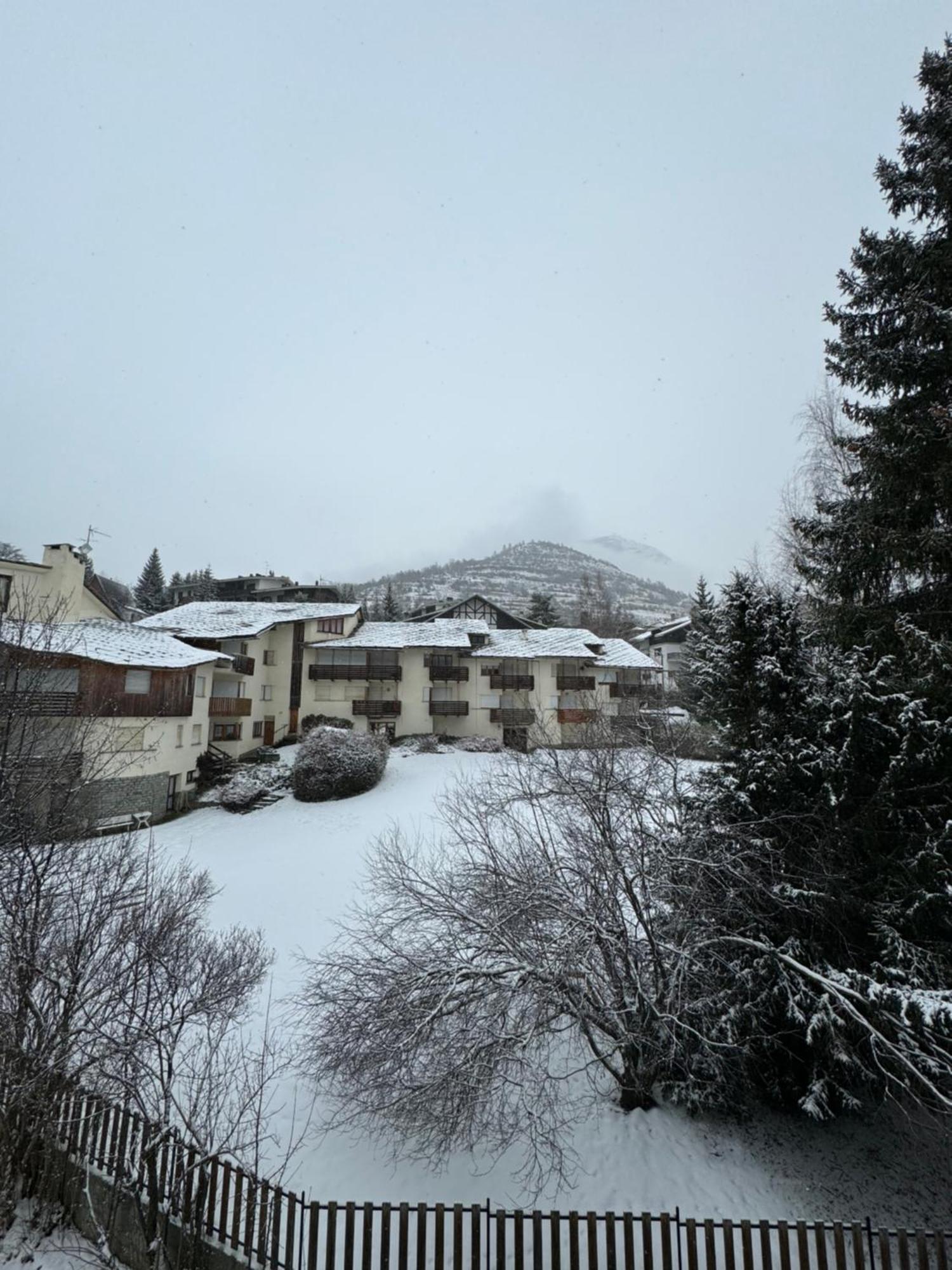 Gina'S Home - Appartamento Nel Cuore Di Bardonecchia Εξωτερικό φωτογραφία